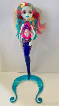 Monster high Lagoona Blue mořská panna - 2