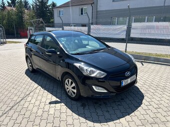 Hyundai i30 1.6CVVT - 2