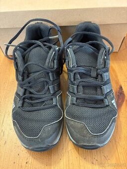 Detske boty Adidas - vel. 30 - 2
