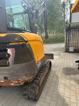 Minibagr Volvo ec27c - 2
