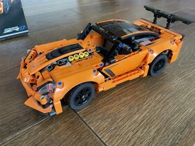 LEGO - Chevrolet Corvette ZR1 - 2