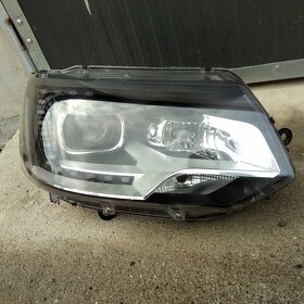 Svetlo xenon bi-xenon vw t5 facelift levy leve Led - 2