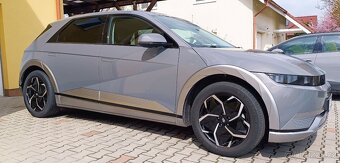 Hyundai Ioniq 5 4x4 306 koní 07/2022, 72,6 kwh +DPH, záruka - 2