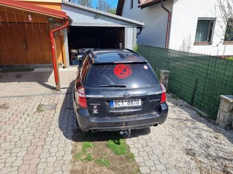 Subaru outback 2.5 121kw - 2