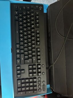 Logitech G213 - 2