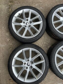 Alu kola originál Škoda Gemini R18 225/40/18 - 2