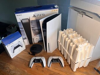Sony Playstation 5 s mechanikou + 2 ovladače - 2