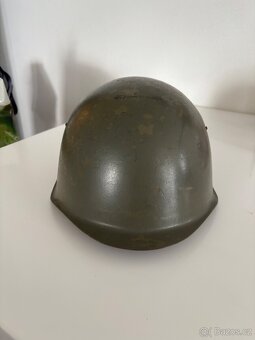 Vojenská helma - 2