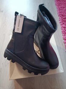 Nové kožené kozačky Chelsea boty Lasocki - 2