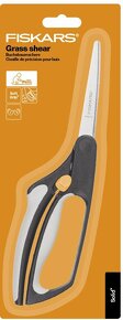Nůžky na trávu Fiskars S50 111090 - 2