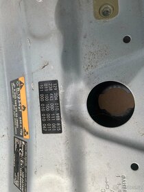Mercedes w213, w238 kapota - 2