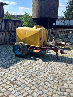 Nadrz na vodu 1000l - 2
