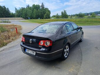VW Passat B6 2,0tdi 103kw 4x4 4motion Nová stk - 2