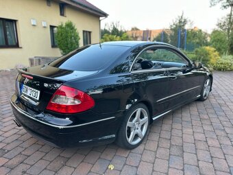 Mercedes CLK 500 Coupe - 2