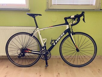 Trek Domane 4.3 (karbon, Shimano 105) - 2