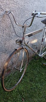 Pánské kolo favorit. Najeto asi 15 km. - 2