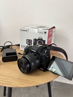 Bezzrcadlovka Canon M50 - 2