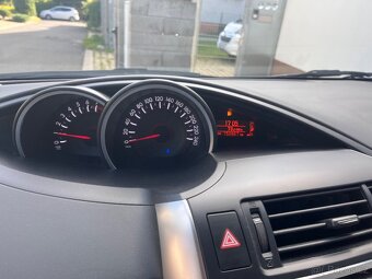Toyota Verso 1,8 automat - 2