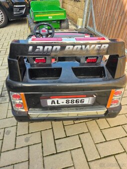 Dětské autíčko land rover - 2