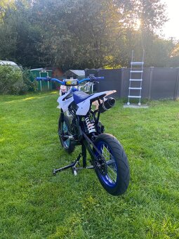 Pitbike Sky ram 125 na motárdech - 2