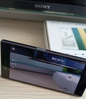 Sony Xperia Z5 Single SIM Black - 2