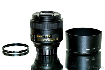 Nikon AF-S Nikkor 85mm 1:1,8 G + UV filtr TOP STAV - 2