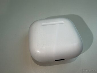 Prodám Apple AirPods 4 - 2