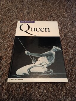 Knihy Queen - 2