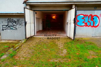 Pronájem garáže 21m2 Palliardiho Znojmo,k pronájmu garáž 21m - 2