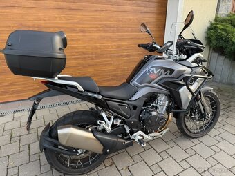 Jawa RVM 500 + Givi - 2
