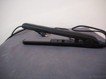 Žehlička na vlasy zn. ETA - 2