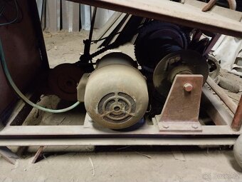 Vrátek stavební - 2