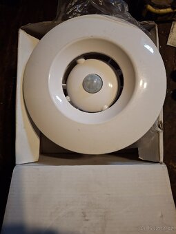 Odtahový ventilátor s čidlem pohybu - 2