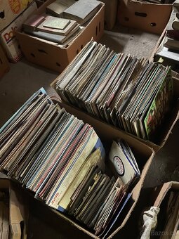 Velké množství LP desek - 2