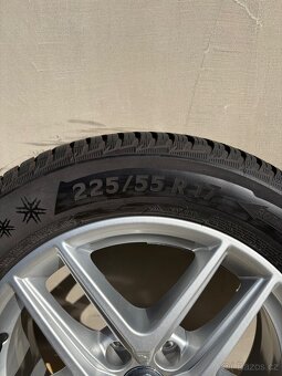 17palcový hliníkový disk Audi - 2