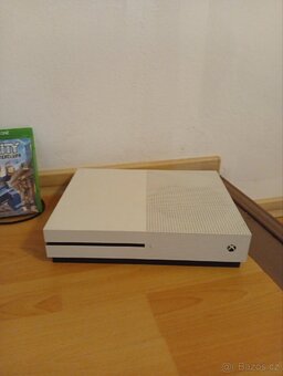 Xbox one S 1T - 2