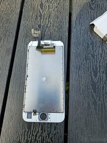 LCD iPhone 6S bílé - 2