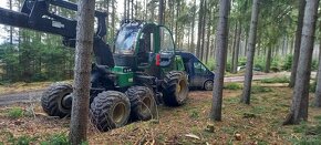 Harvestor John Deere 1170e - 2
