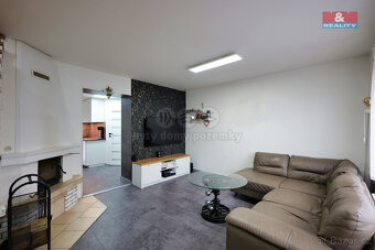 Prodej rodinného domu, 111 m², Lešany - 2