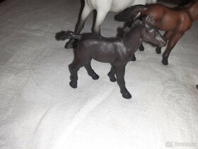 7. Arabští koně zn. Schleich v bezvadném stavu - 2
