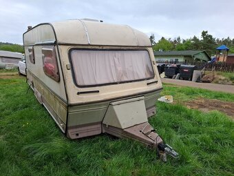 Obyvatelný karavan - 2