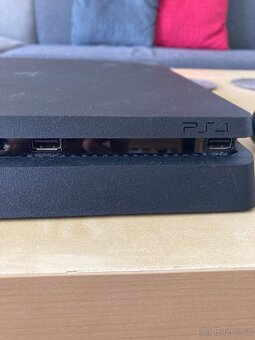 PlayStation 4 slim 500gb - 2