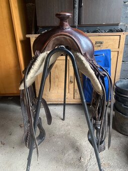 Westernové sedlo 15” - 2
