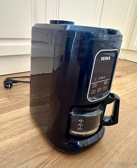 TESLA Coffee Master ES400 kávovar s mlýnkem - 2