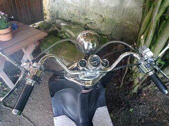 Skútr 125 ccm REZERVACE - 2
