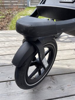 Kočárek Thule Urban Glide 2 - korbička, sporťák a doplňky - 2