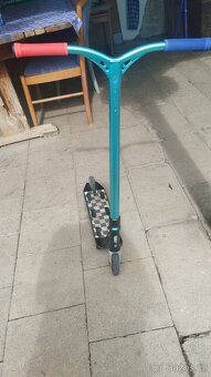 Prodám Custom freestyle koloběžku - 2