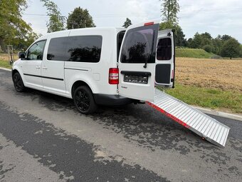 VW Caddy MAXI 1.6tdi 2012 RAMPA - plošina pro ZTP tažné - 2