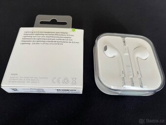 Apple EarPods-jack + lightning redukce originál - 2