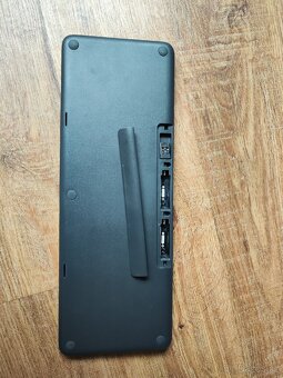 Microsoft All-in-One bezdratova klavesnice s touchpadem - 2